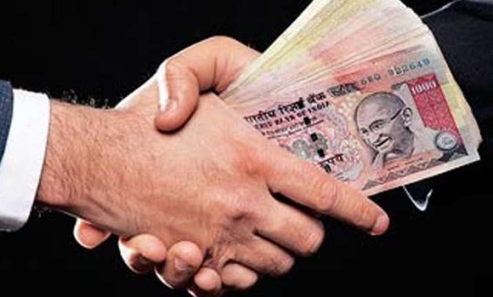 govt to amend ipc to criminalize bribery in private sector