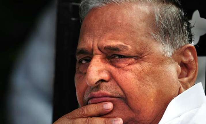 ncp quits third front cites mulayam s pro bjp statement