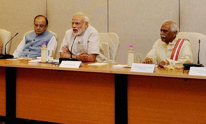 pm modi meets trade union leaders hear their views on eco