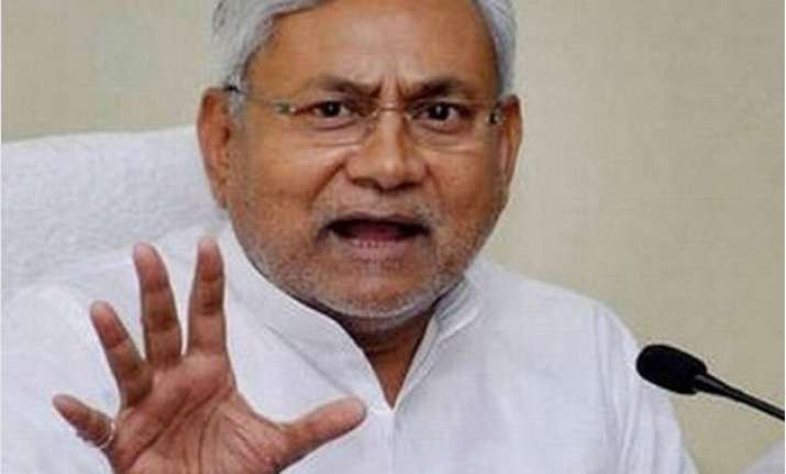 nitish to re start his janata darbar from february 1