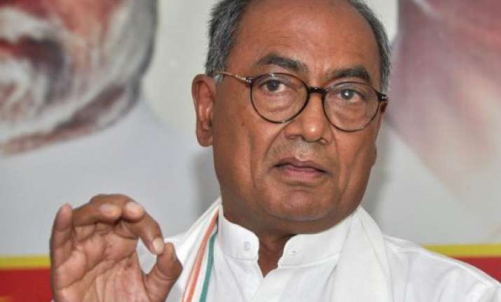 digvijay singh asks naxals to shun violence and join