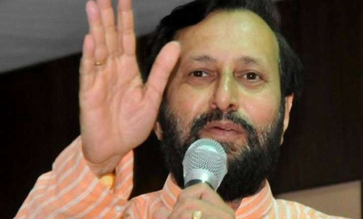 prakash javadekar lambasts sonia gandhi calls congress most