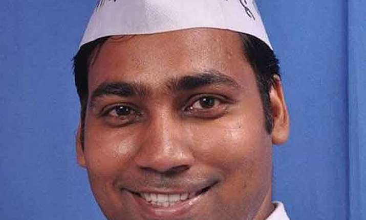 aap mla arrested by delhi police in land grabbing case