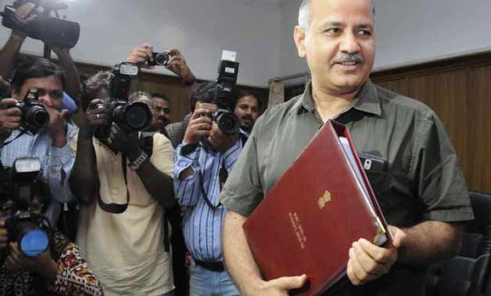 manish sisodia mishra meet rajnath singh as city stares at