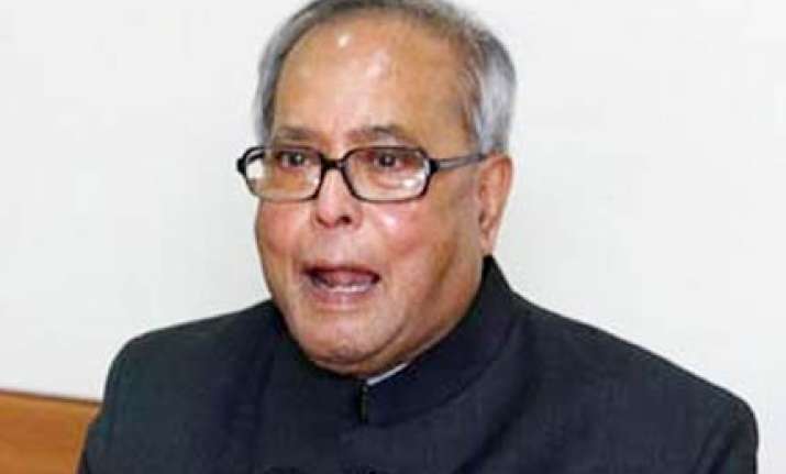 pranab apologises to lok sabha for losing temper