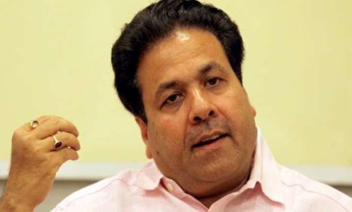 bjp cannot form government in delhi without horse trading