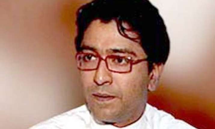 raj bal thackeray verbal duel escalates