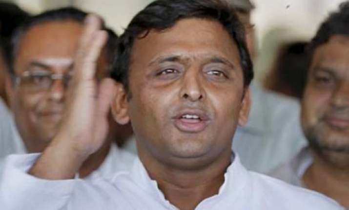 akhilesh yadav govt sacks 72 chairmen advisors of state