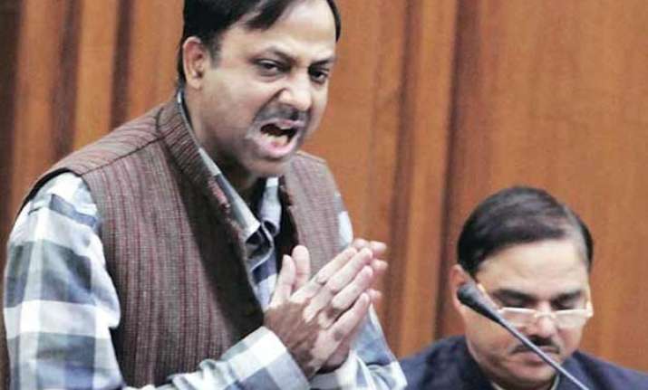 aap mla accuses arvind kejriwal of misusing govt machinery