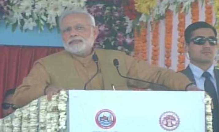 pm seeks opposition cooperation in rs on land bill