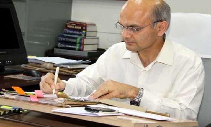 k k sharma to be the next chief secretary of delhi