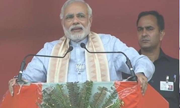 pm modi tears into jd u rjd alliance asks people to bring