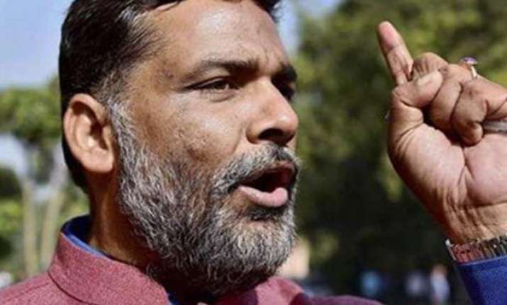 pappu yadav detained while enforcing bihar bandh
