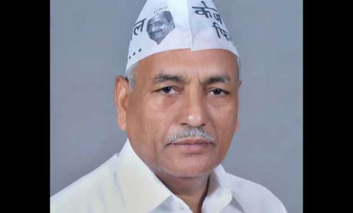 aap mla ram niwas goel elected speaker of delhi assembly