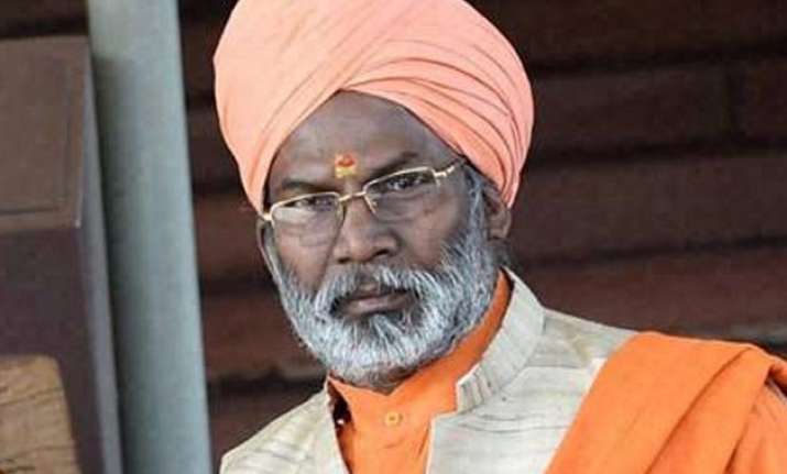 death penalty for those who slaughter cows sakshi maharaj