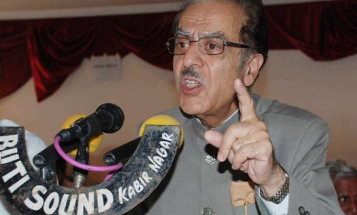 congress to respect poll verdict in maharashtra haryana