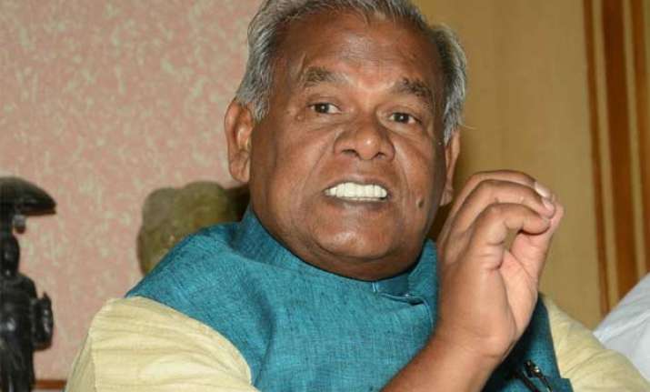 jitan ram manjhi sits on protest fast against annulment of