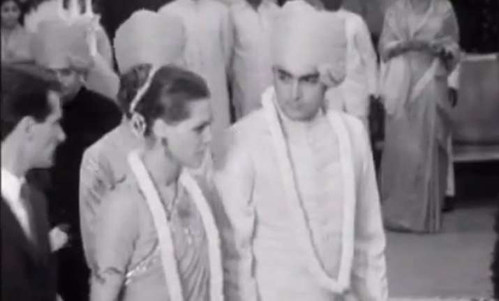 Sonia, Rajiv Gandhi Indian Style Wedding Rare Video | National News ...