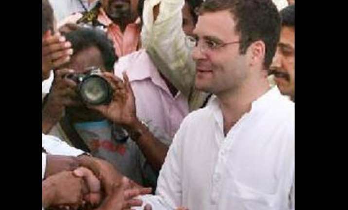 don t always look up to me to solve your problems says rahul