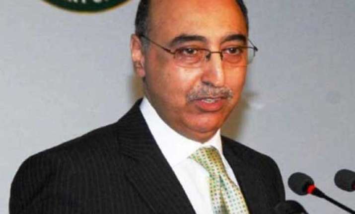 basit arrives in kolkata to hold talks with mamata