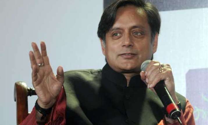 tharoor flays pm for plan to visit srinagar on diwali
