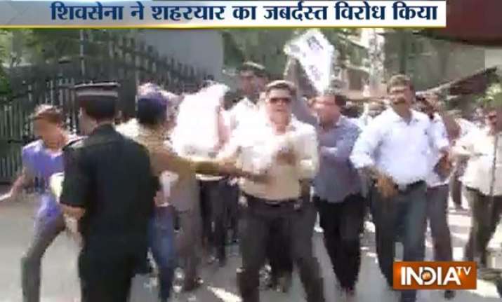 shiv sena activists protest at bcci office in mumbai