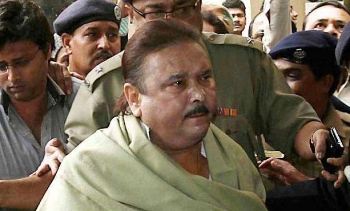saradha scam bengal minister madan mitra granted bail