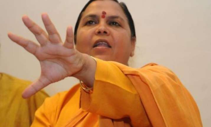 uma bharati to inspect tomorrow 25 drains falling into ganga