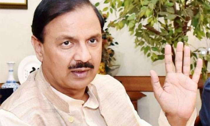 no plans to privatise airports says civil aviation minister