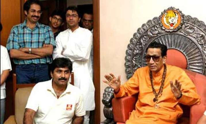shiv sena was reminded of bal thackeray s meeting with