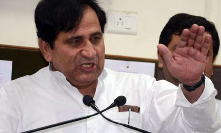 indian mujahideen remarks shakeel ahmed meets sonia