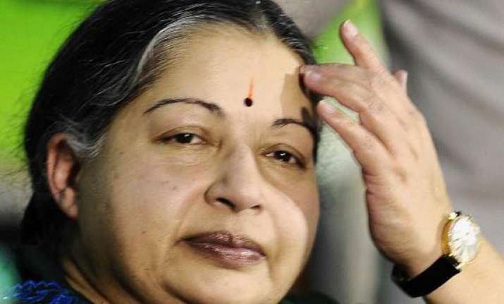 jayalalithaa launches 20 kg free rice scheme