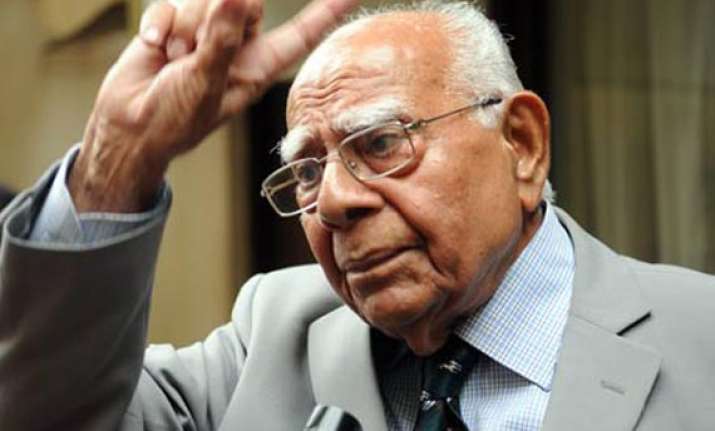 jethmalani threatens to expose undesirable elements in bjp