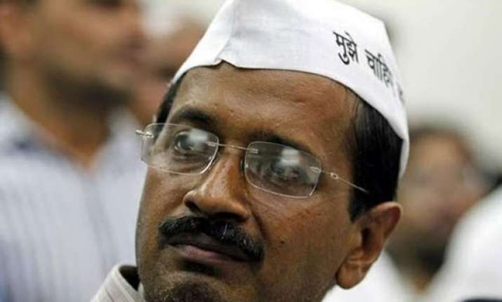 kejriwal formally launches aam aadmi party