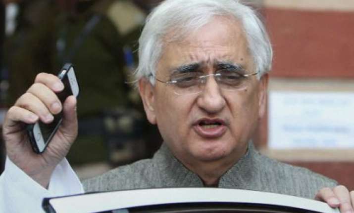 khurshid questions government s foreign policy on us pak