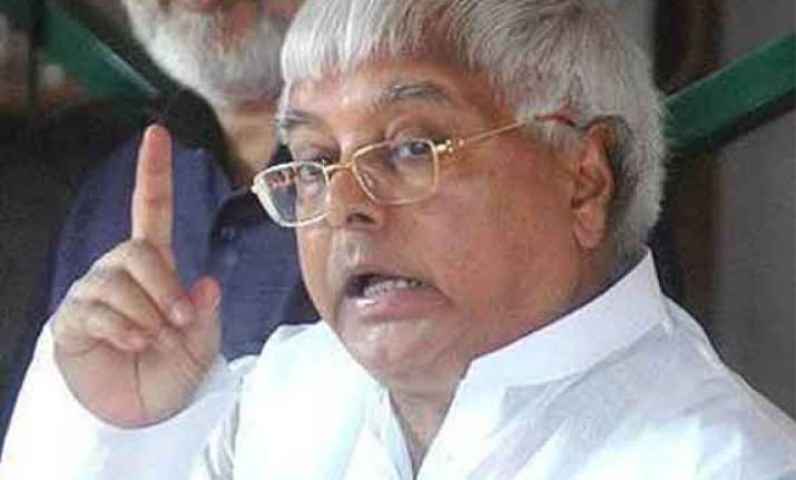 lalu yadav blames railways for rajdhani express accident