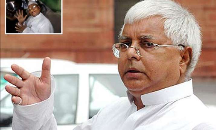 lalu advises hazare to be patient