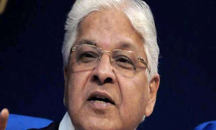 law minister ashwani kumar questions integrity of cag