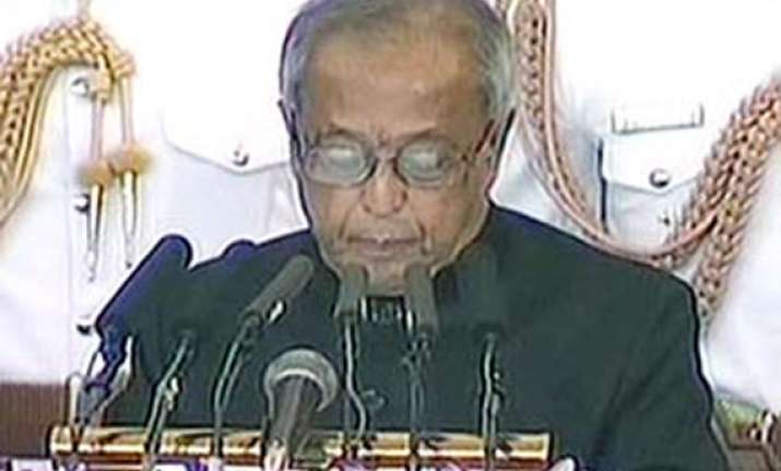 left boycotts president s address to parliament