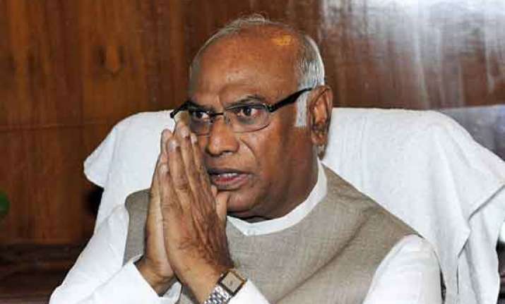 lop issue mallikarjun kharge meets ls speaker