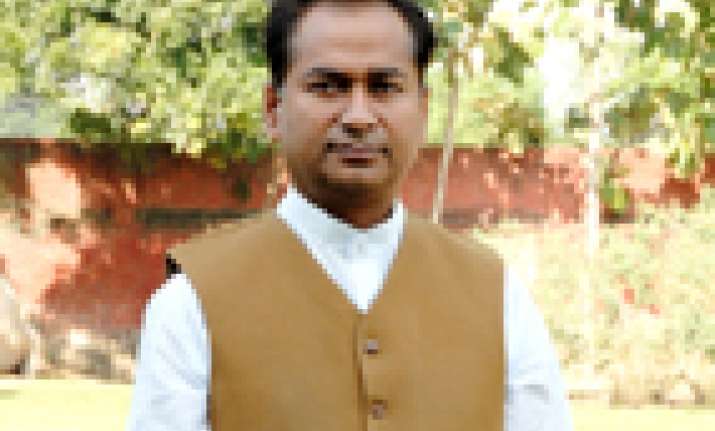 lucknow congress president resigns