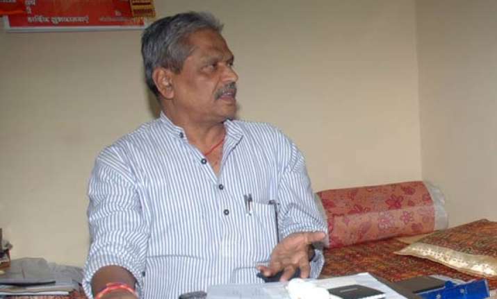 mp bjp chief seeks death by wish due to price rise
