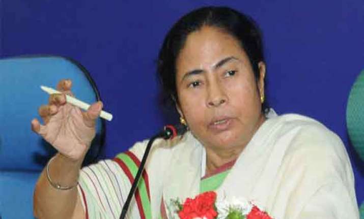 mamata banerjee am against riots won t allow any communal
