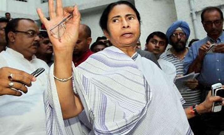 mamata roots for kalam says he s the best for prez post