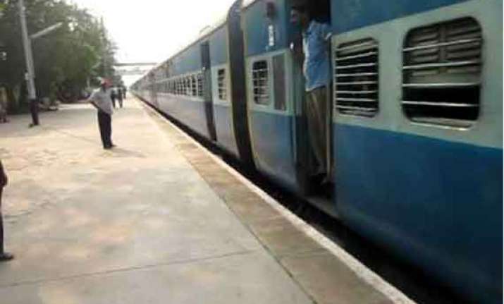 man commits suicide requests modi to take care of daughter