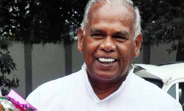 manjhi wins trust vote in bihar