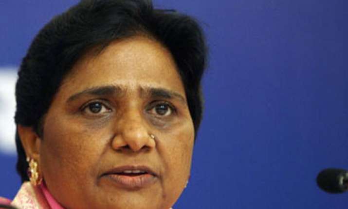 mayawati criticises congress for disrespecting poor