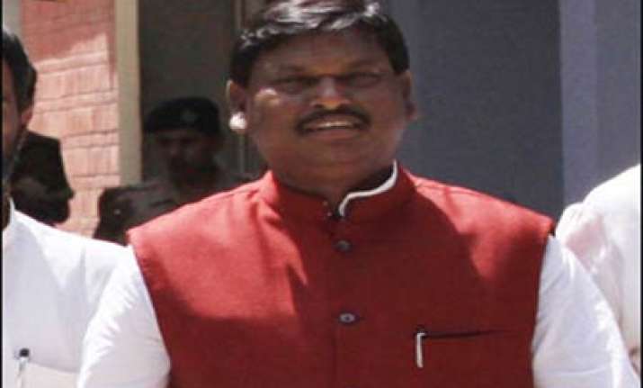 model code forces jharkhand cm to leave jamshedpur