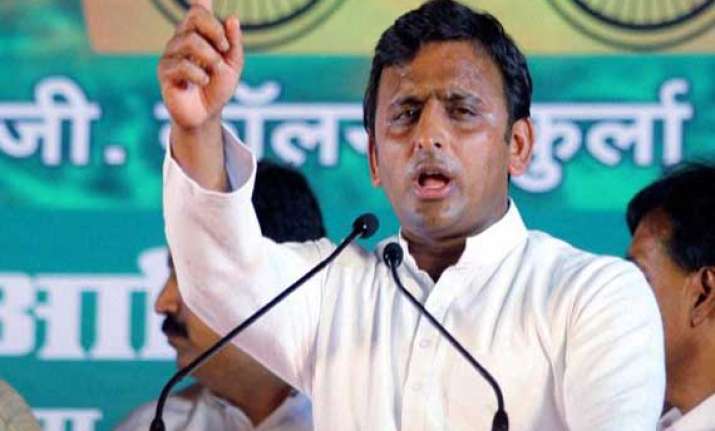 modi s gujarat model is for dividing india akhilesh yadav