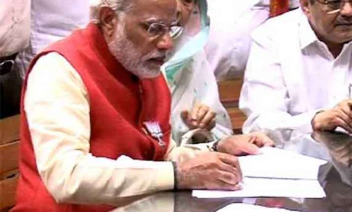 modi to file nomination from varanasi on thursday